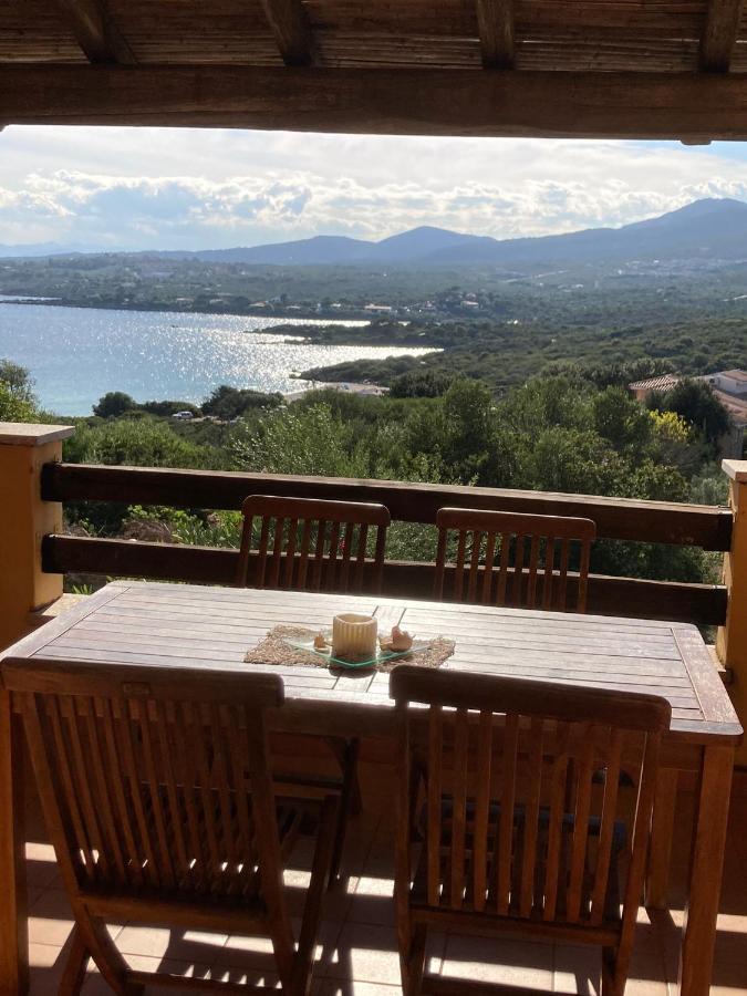 Residence Spiaggia Bianca Golfo Aranci Exterior photo