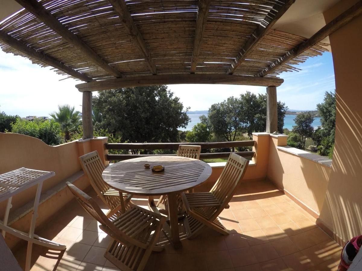 Residence Spiaggia Bianca Golfo Aranci Exterior photo
