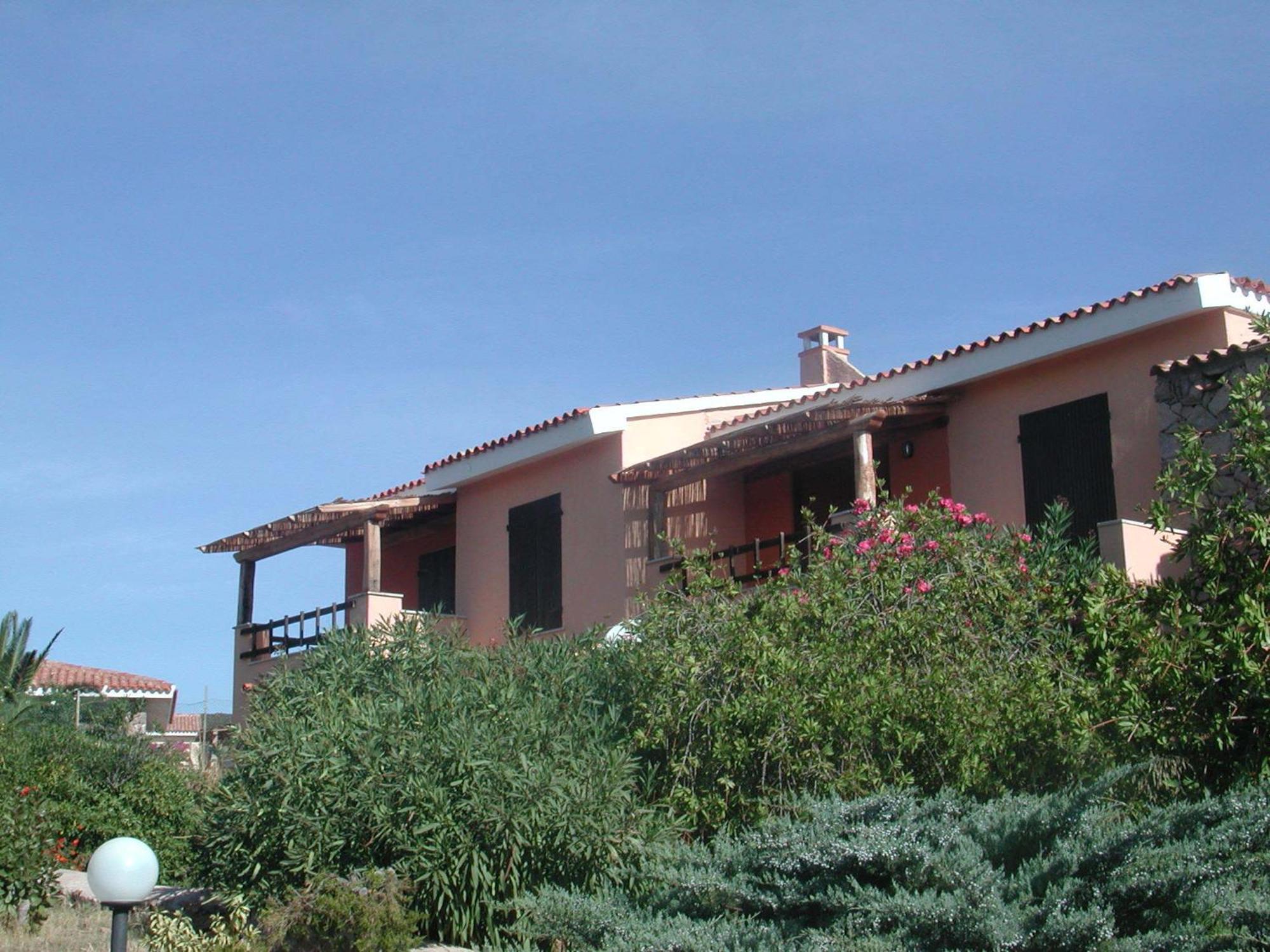Residence Spiaggia Bianca Golfo Aranci Exterior photo