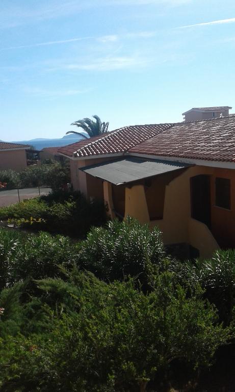 Residence Spiaggia Bianca Golfo Aranci Exterior photo