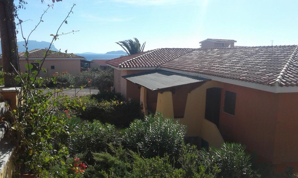 Residence Spiaggia Bianca Golfo Aranci Exterior photo