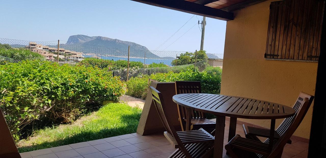 Residence Spiaggia Bianca Golfo Aranci Exterior photo